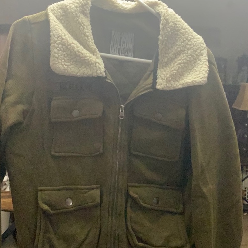 Army green jacket with four pockets